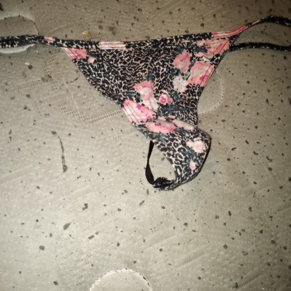 Panties - Picture 3 of 16